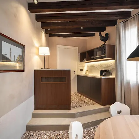 Palazzo Dell'albero D'oro Βενετία