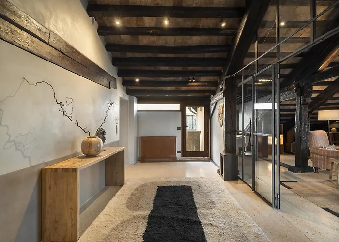 Palazzo Dell'albero D'oro Апартаменты *