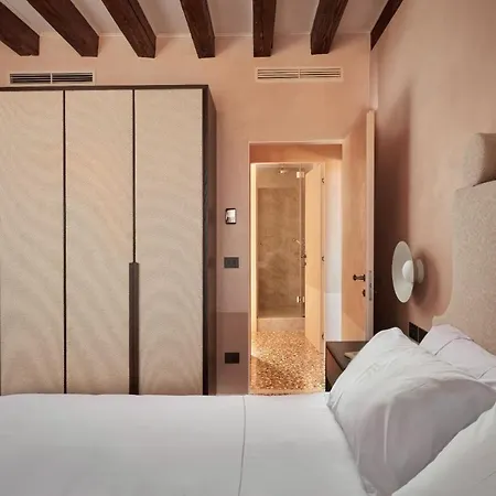 Apartment Palazzo Dell'albero D'oro Venice