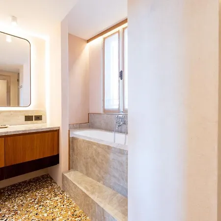 Palazzo Dell'albero D'oro Apartman