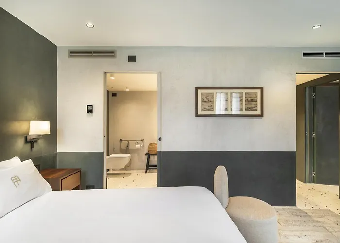 Palazzo Dell'albero D'oro